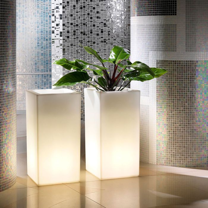 Vasi Luminosi Esterno Hi-Cube Teraplast