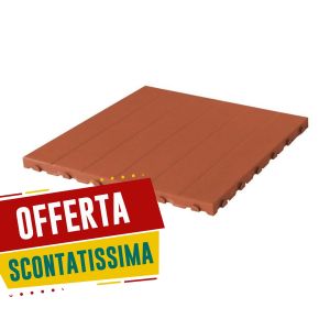 Mattonella in plastica da esterno autobloccante. 